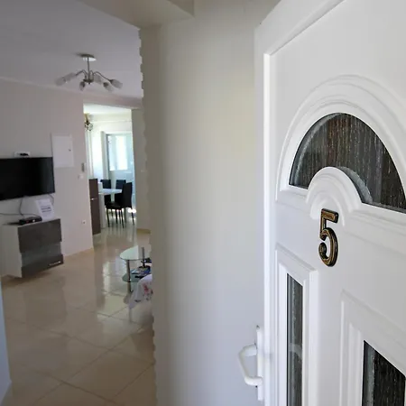 Superba Brodarica (Sibenik-Knin)