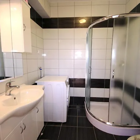 Superba Brodarica (Sibenik-Knin)