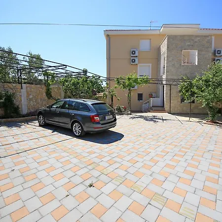 Superba Brodarica (Sibenik-Knin)